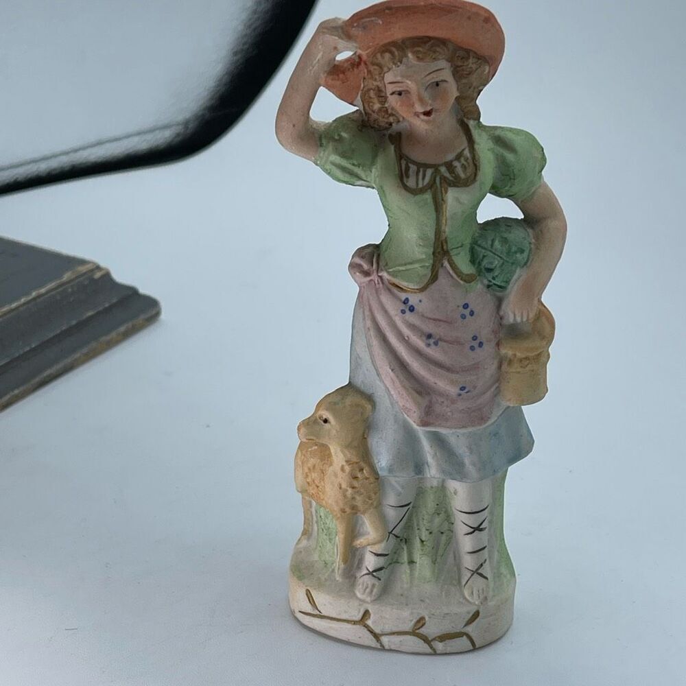 Vintage Hadson girl lamb basket occupied Japan